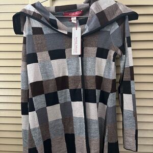 Beyond Treads Sweater NWT Size S